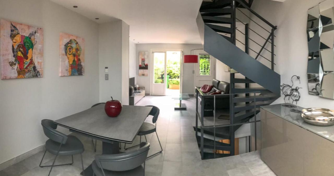 Charming Townhouse With Garden In The City Of Love Párizs Kültér fotó