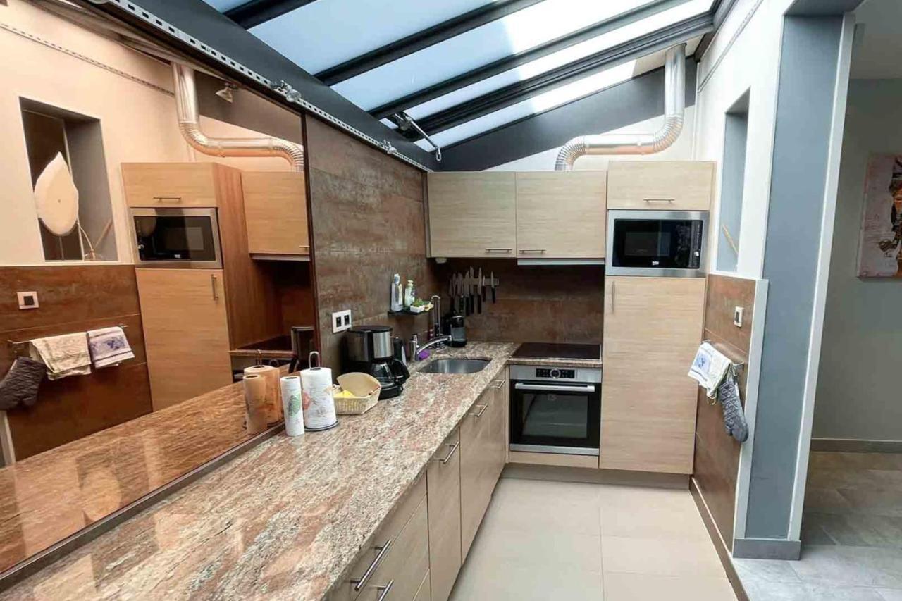 Charming Townhouse With Garden In The City Of Love Párizs Kültér fotó