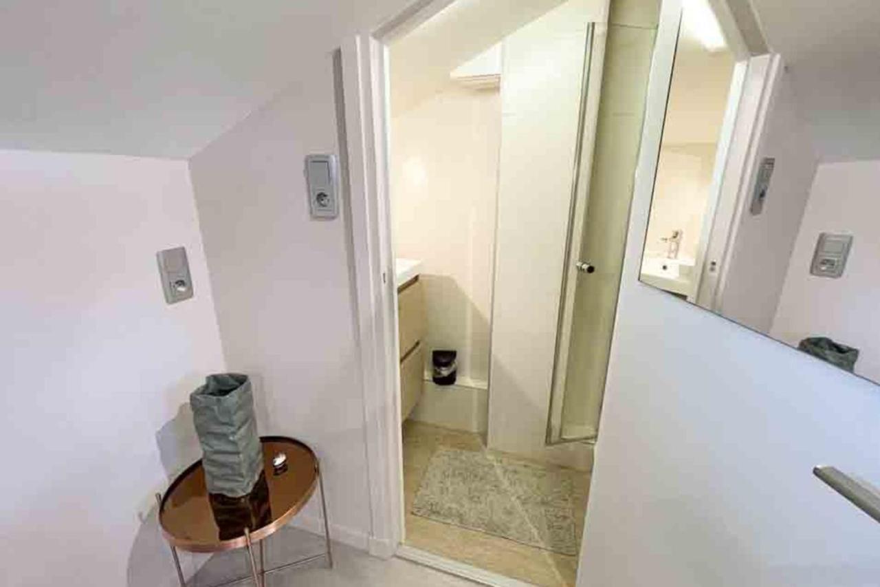 Charming Townhouse With Garden In The City Of Love Párizs Kültér fotó